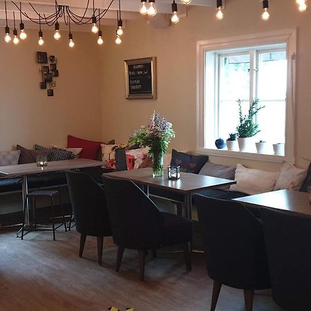 Strandterrassen Hostel Ґренна Екстер'єр фото