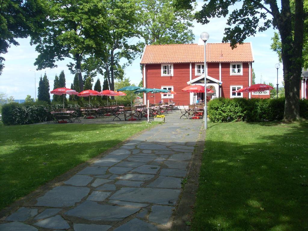Strandterrassen Hostel Ґренна Екстер'єр фото
